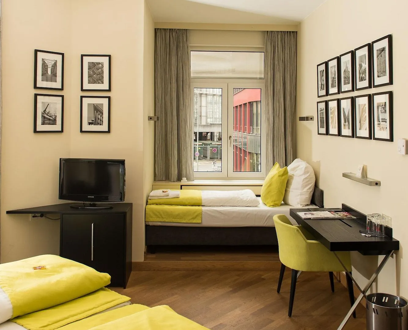 Hotel Hamburger Hof Frankfurt am Main 3*,
