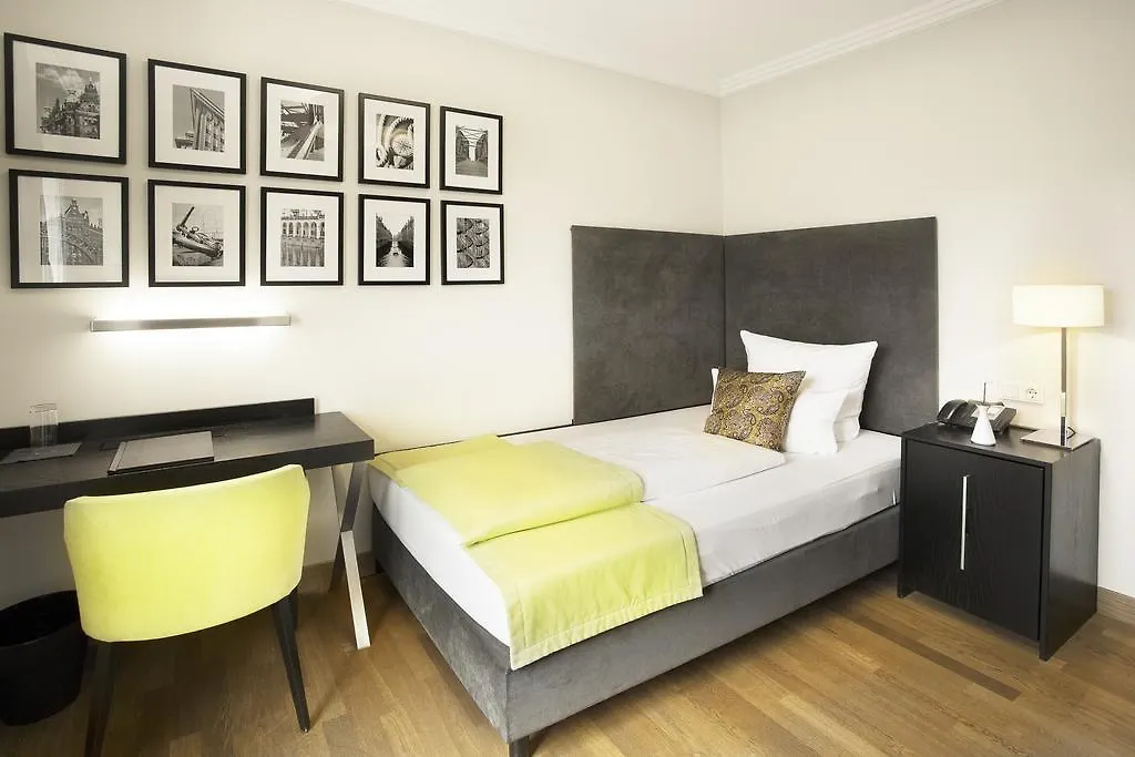 Hotel Hamburger Hof Frankfurt am Main 3*,  Germany